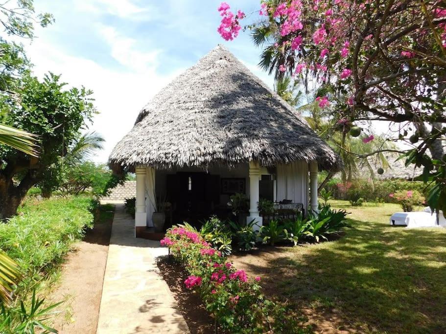 Holiday Home In Malindi Mambrui Exterior foto